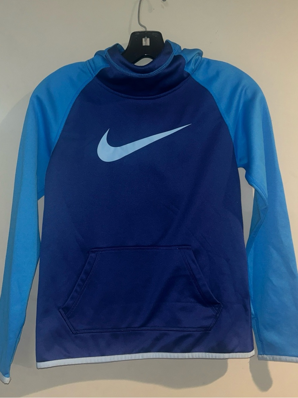 Nike Two-Tone Blue Hooded Athletic Pullover